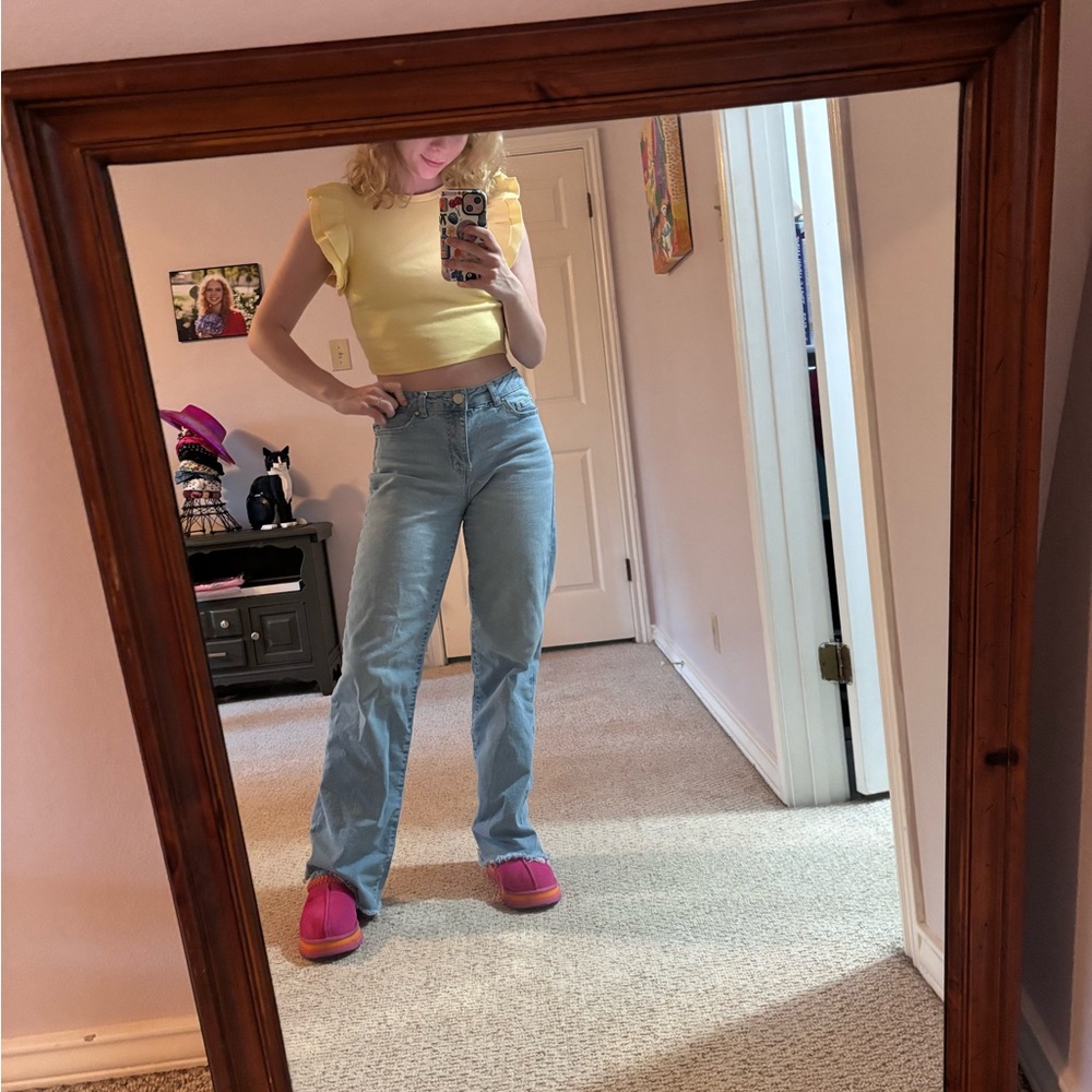 Zara Yellow Crop Top Vibrant Style